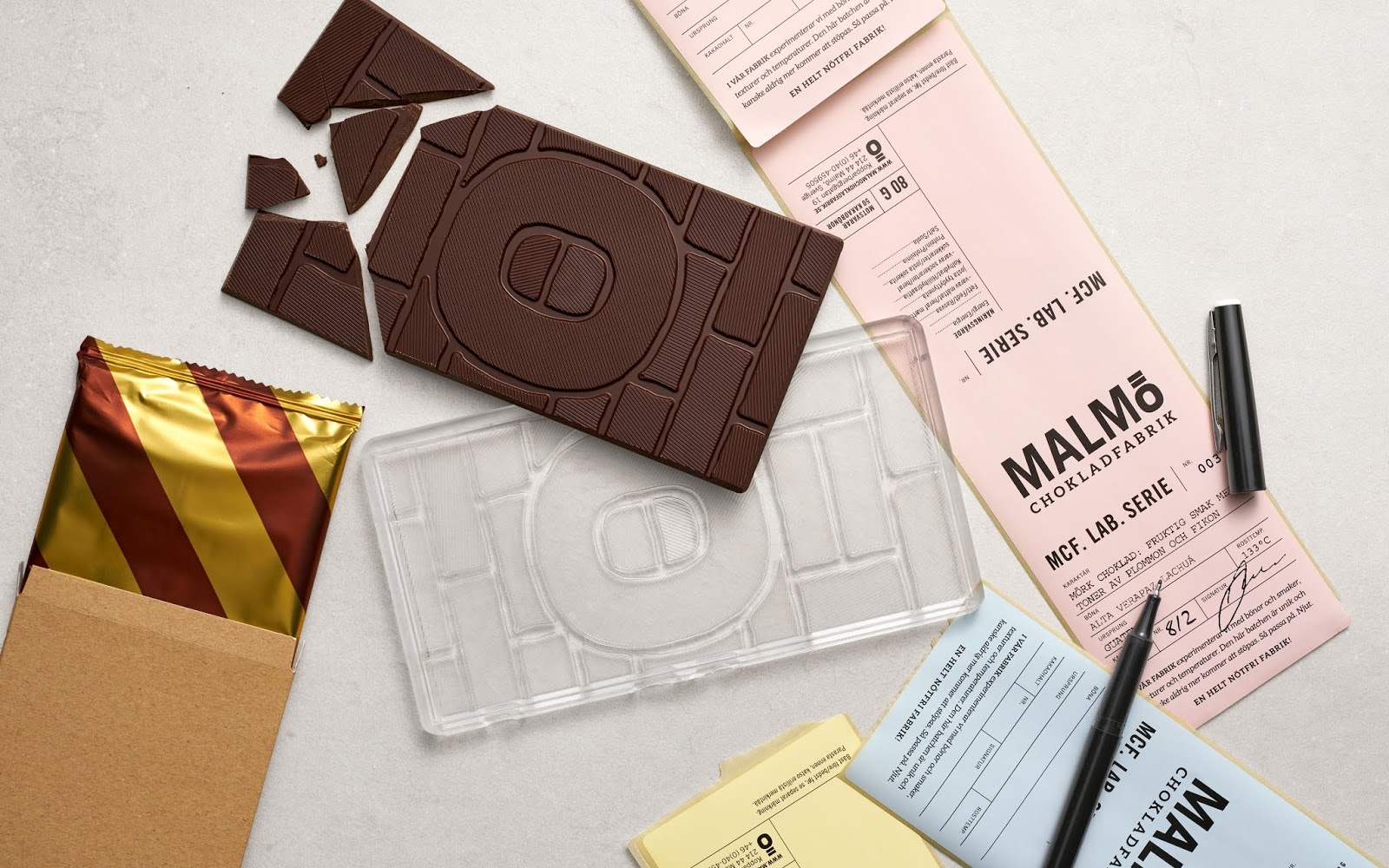 巧克力包裝設(shè)計(jì)非常的理性(圖3)