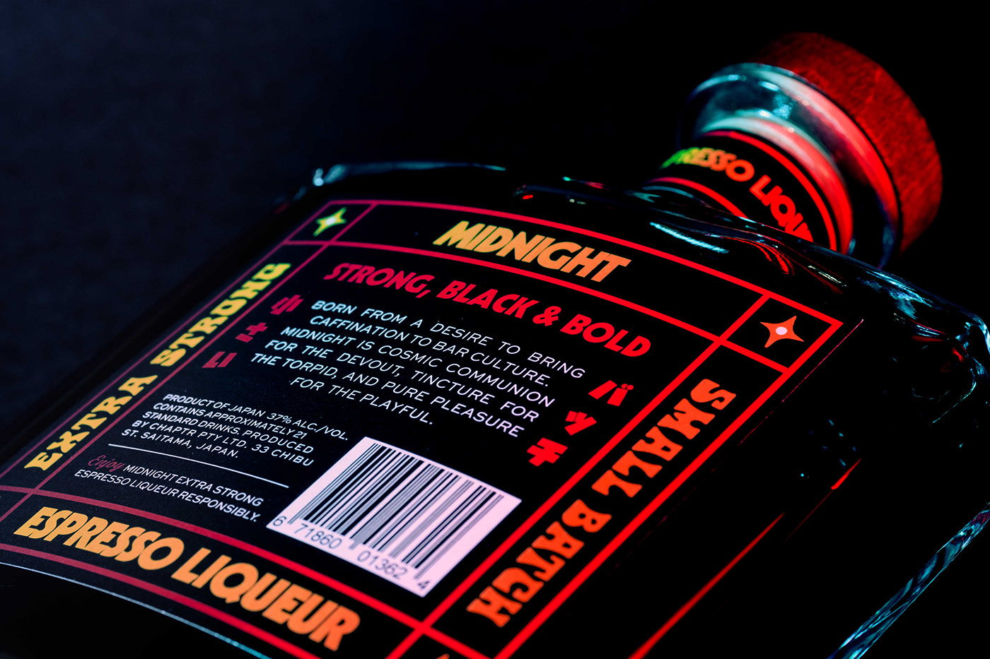 光瓶酒包裝設(shè)計(jì)狂歡之夜(圖2)