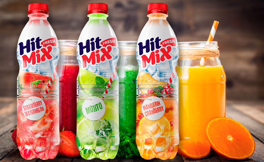 果汁包裝設(shè)計(jì)使用了雞尾酒的方式(圖1)