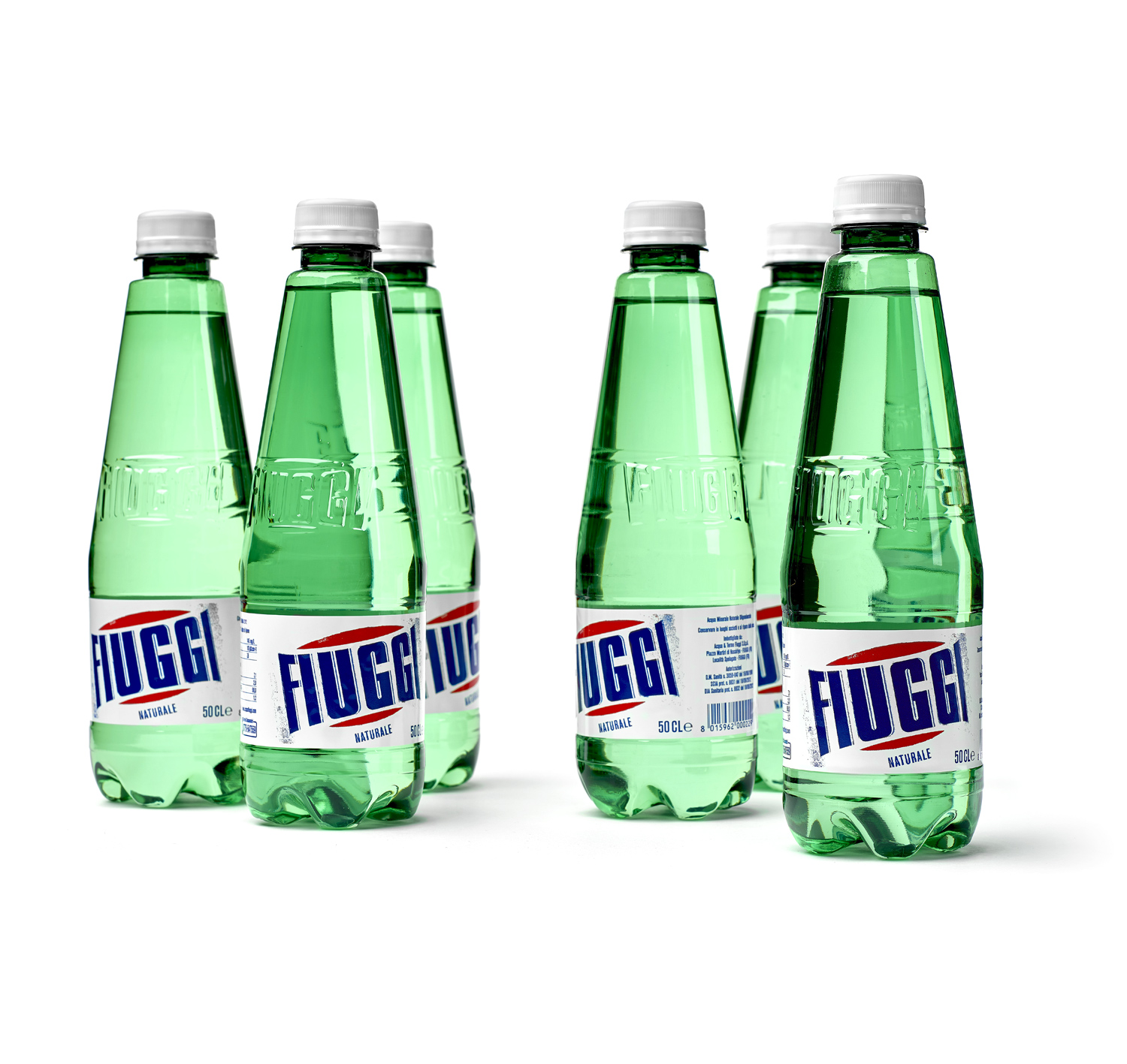 這個(gè)水包裝強(qiáng)調(diào)對(duì)牙結(jié)石有效(圖3)