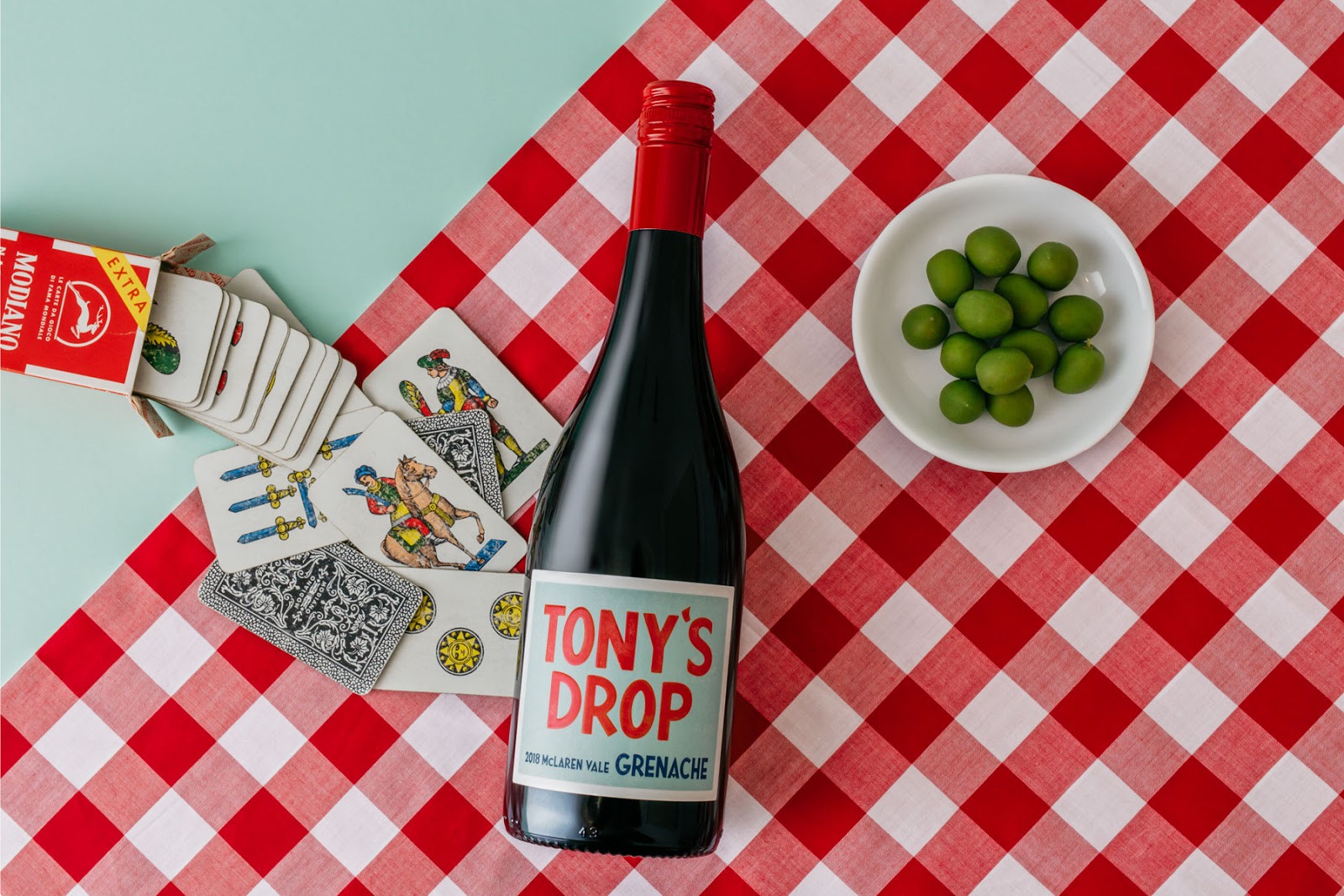 泰州葡萄酒創(chuàng)意包裝設計(圖4) 泰州葡萄酒創(chuàng)意包裝設計(圖4)