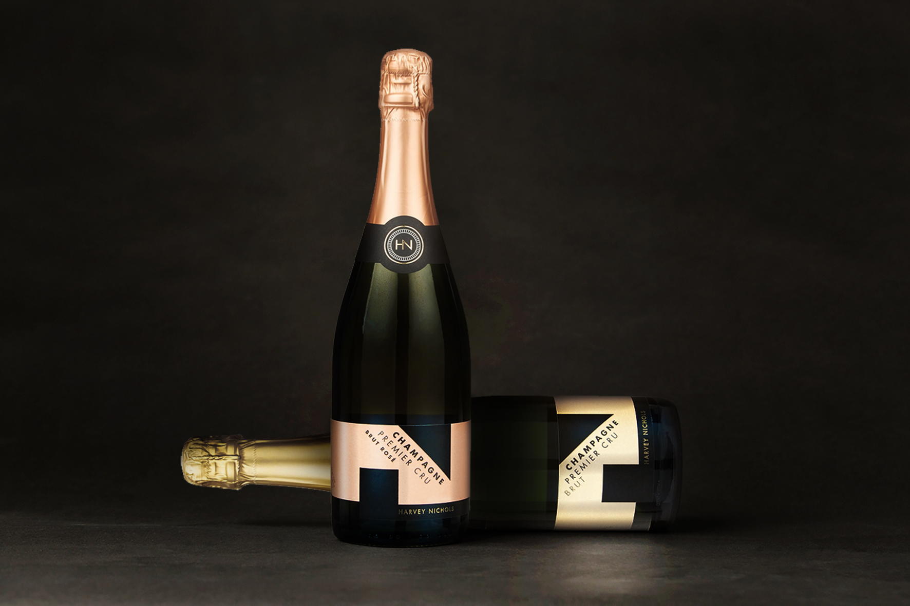 突破界限的葡萄酒和香檳包裝設(shè)計這樣做視覺感很強(圖4)