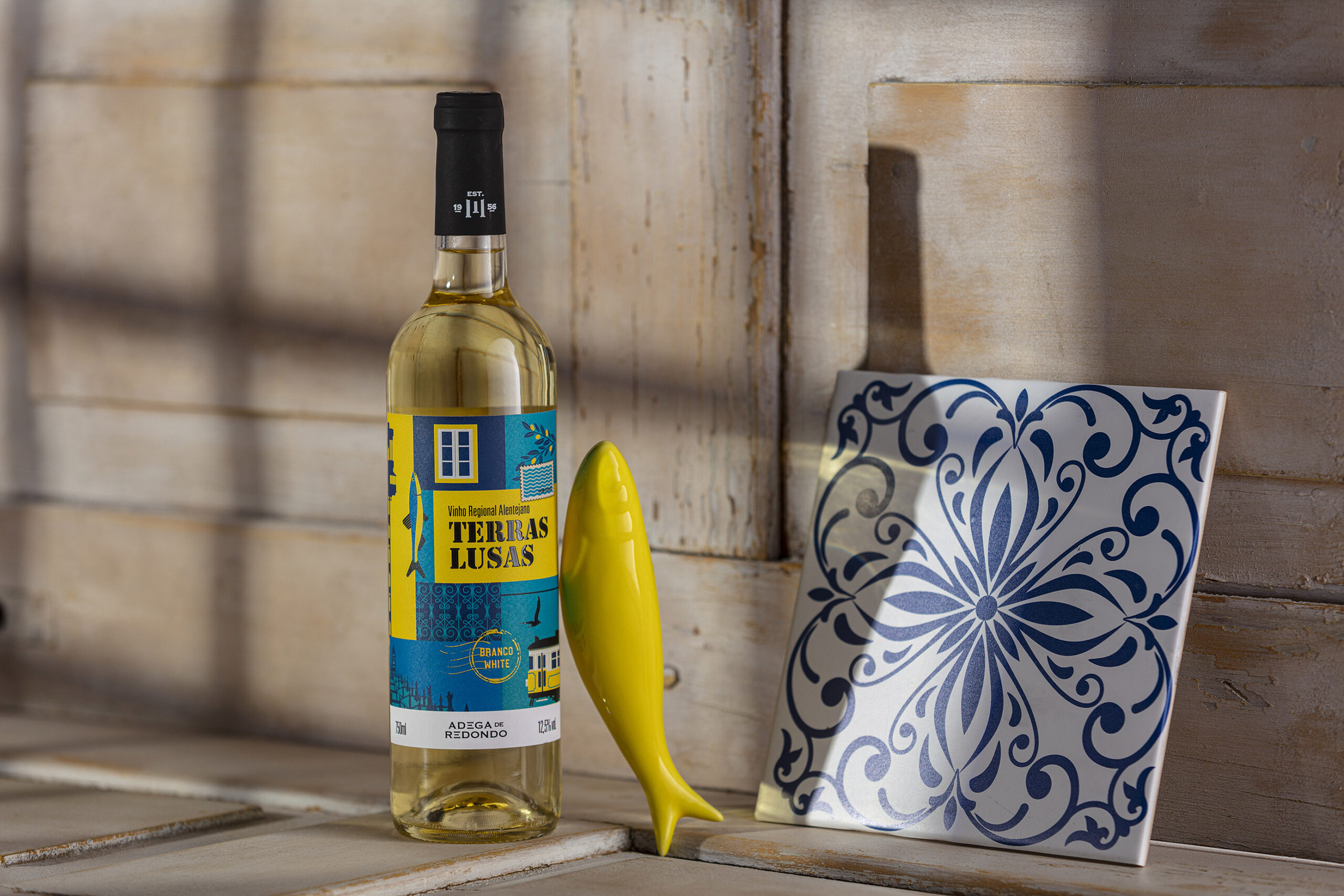 明亮清新的葡萄酒創(chuàng)意包裝設(shè)計(圖7)