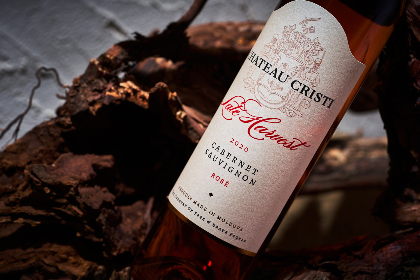 簡約紅酒包裝設(shè)計參考(圖2) 簡約紅酒包裝設(shè)計參考(圖2)