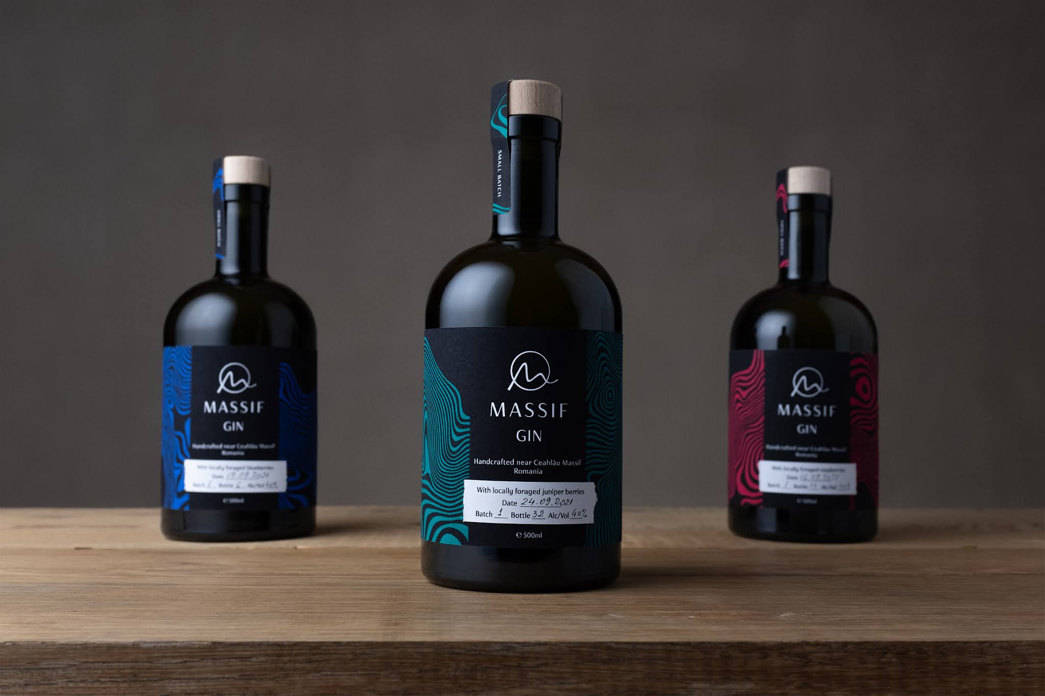 山脈樹的年輪概念的酒包裝設計(圖1) 山脈樹的年輪概念的酒包裝設計(圖1)