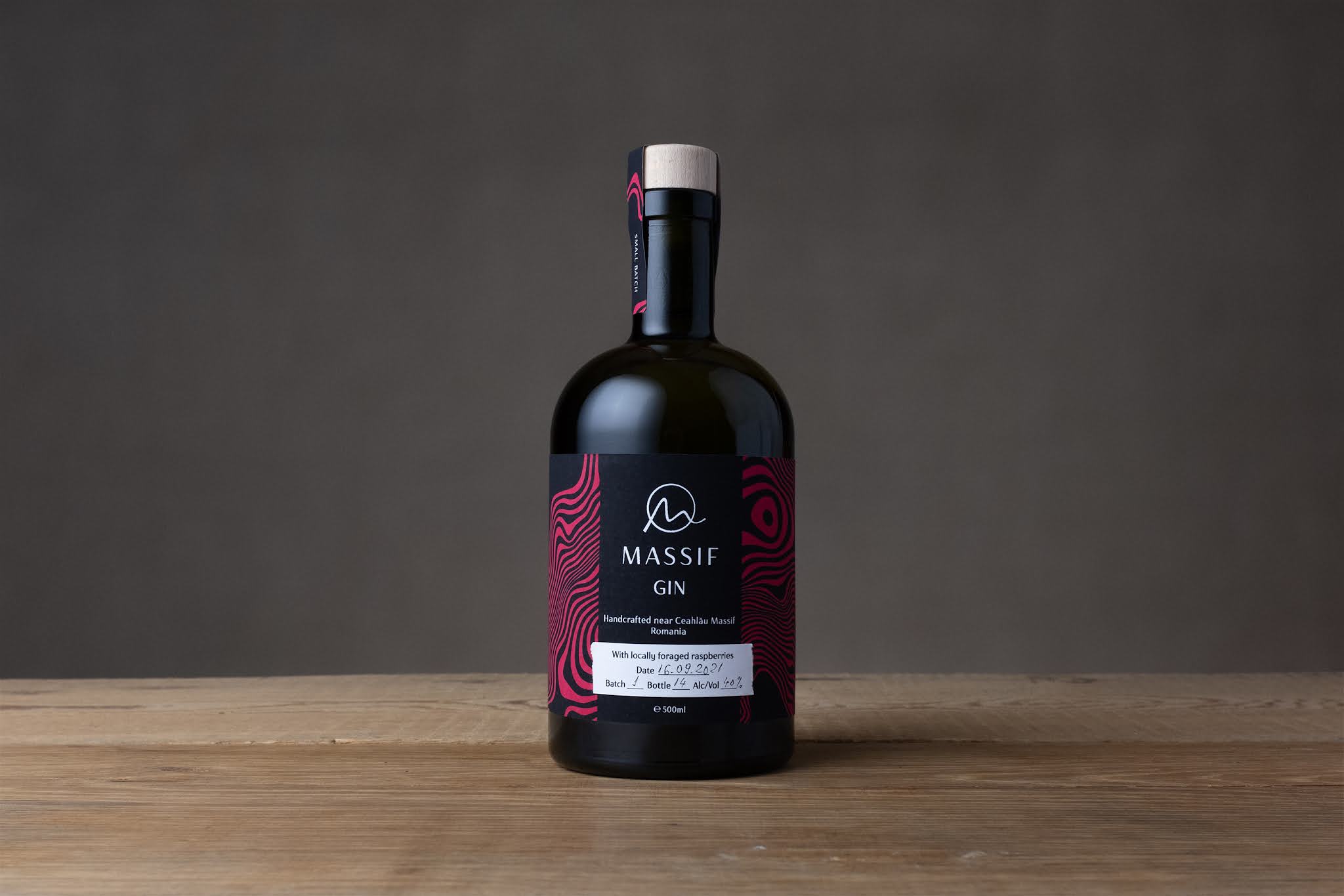 山脈樹的年輪概念的酒包裝設計(圖13) 山脈樹的年輪概念的酒包裝設計(圖13)