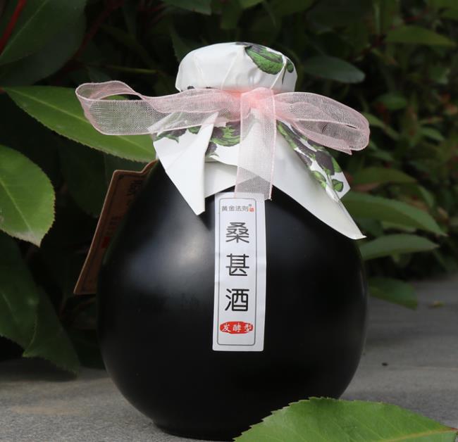 黃金法則果酒 黃金法則品牌logo與食品包裝設(shè)計(jì)欣賞(圖4)